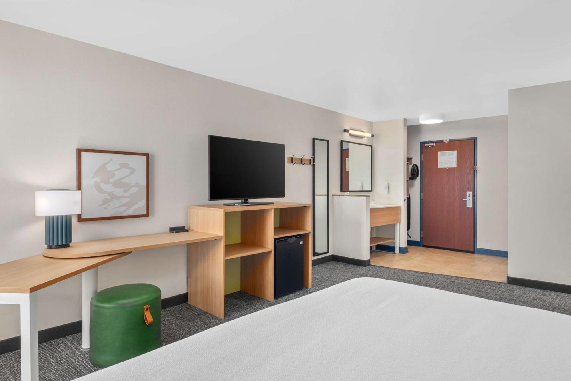 Spark By Hilton Minot Exterior foto